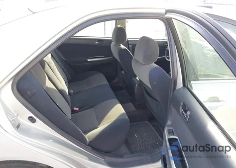 2005 Toyota Camry Se z USA, uszkodzony, nr VIN 4T1BE32K35U406814